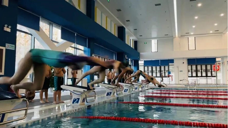 鱼翔浅底，"水"与争锋  探访北京雄狮游泳校队-Fish-in-the-water-water-and-competition-A-visit-to-the-Beijing-Lions-Varsity-Swimming-Team-_20211201173804